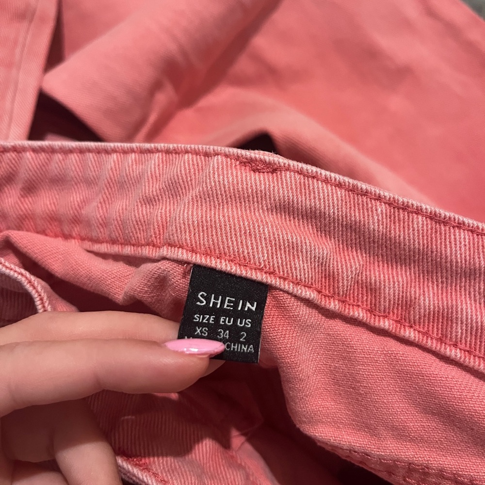 Pink Jeans! - Picture 3 of 3